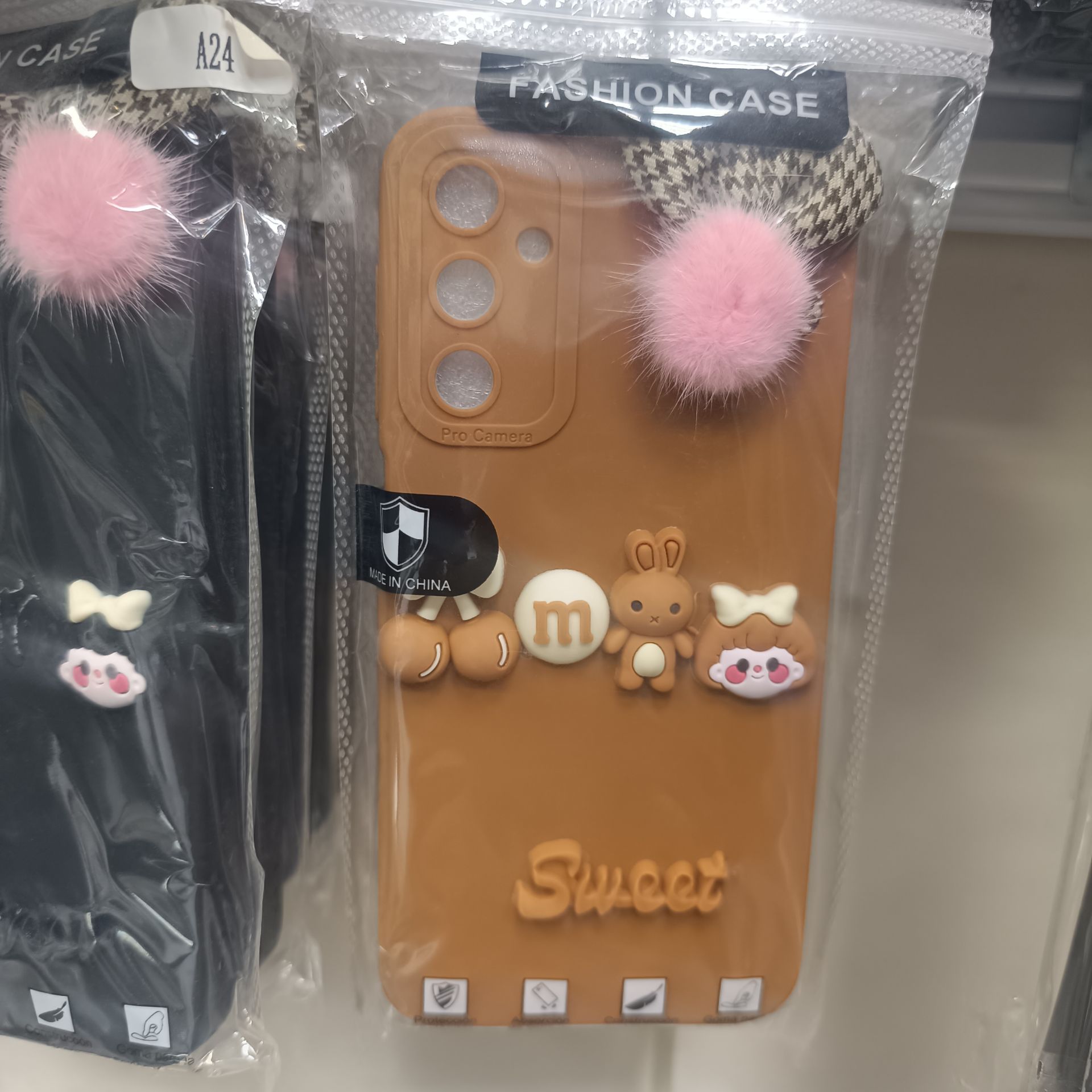 قاب گوشی عروسکی مدل A24